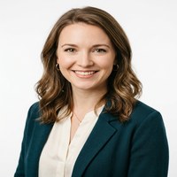 Dana R. reader portrait